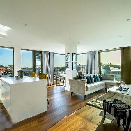 Skyview Retreat @ Ryedale House Apartment York Ngoại thất bức ảnh